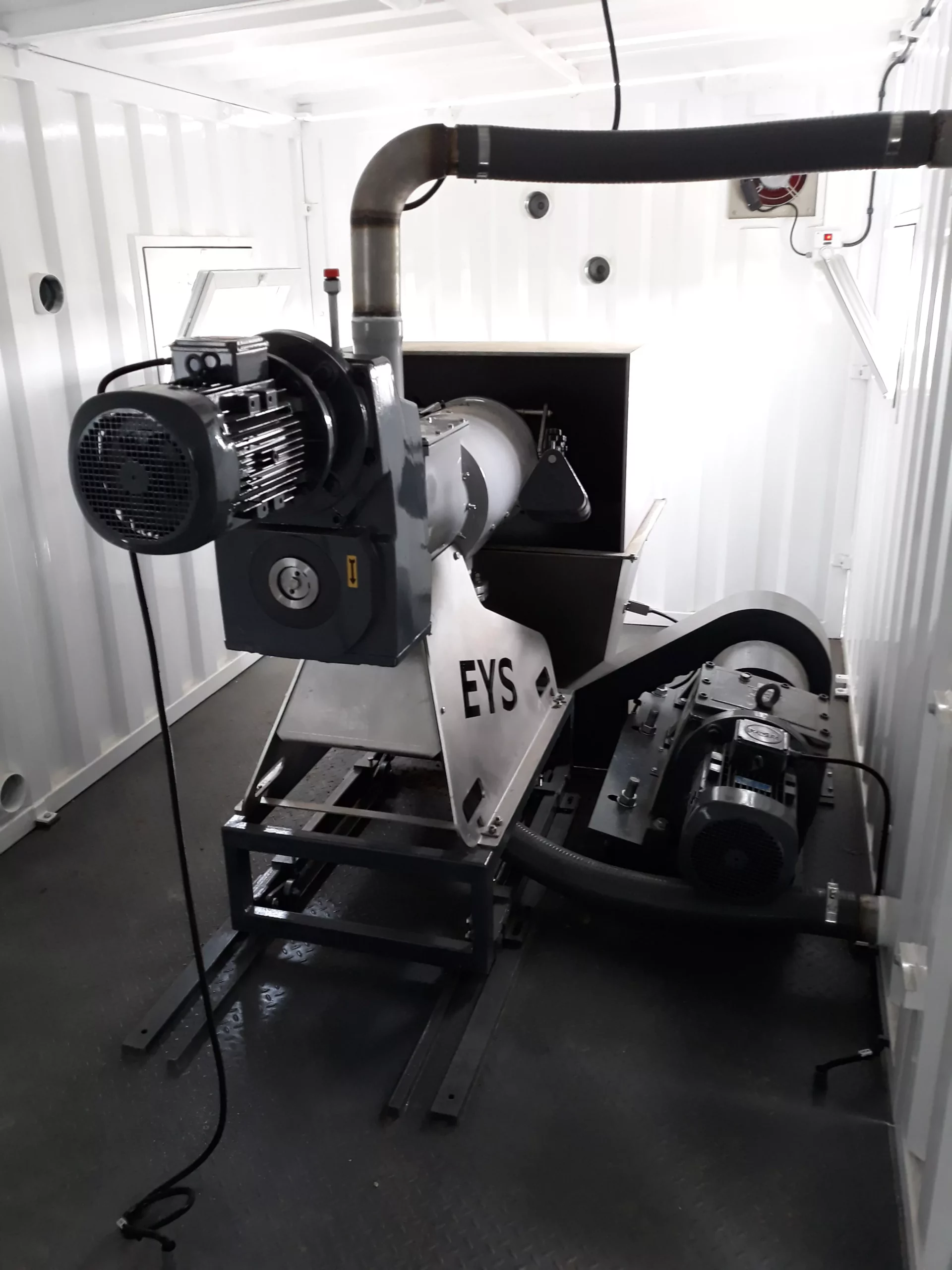 EYS SP600HD csigaprés trágya szeparátor